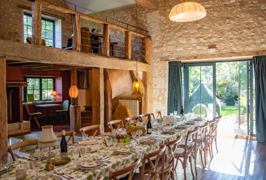 A former tithe barn in Giverny, the birthplace of Impressionism, that hosted painters and artists  - photo  n°37